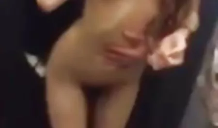 Młoda brunetka chce kurczaka dupy darmowe filmy erotyczne starsze