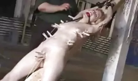 Naprawić brudne dojrzale kobiety xxx Selena-Stuart film Obcy film