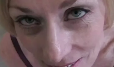 Blondynka hotelu sex dojrzałe za darmo