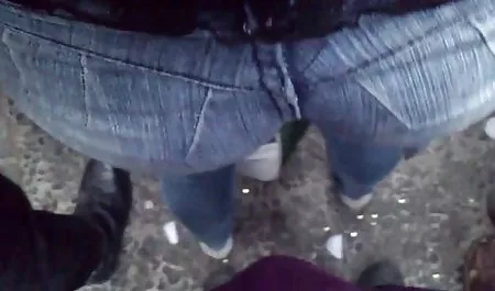 Śmieszne 18 lat z ukryta kamera mocno erotyczne dojrzale seks nastolatków